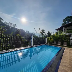 De Paris A Kandy